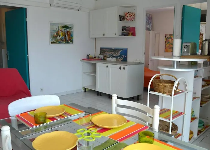 Deux Pièces Sur Ar260-214 Appartement